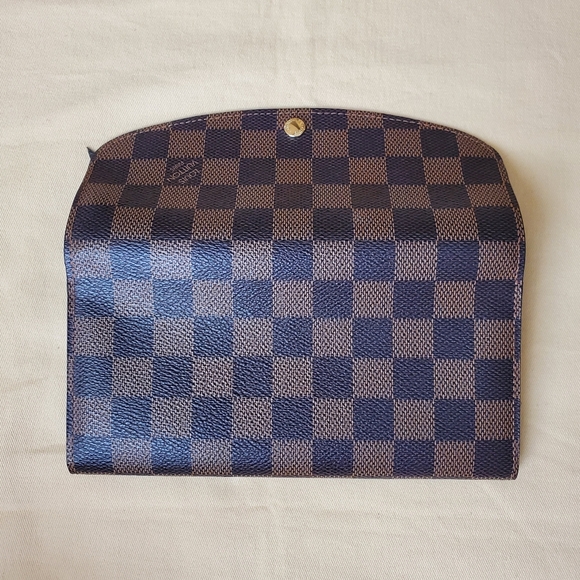 LOUIS VUITTON EMILIE DAMIER EBENE WALLET - Picture 8 of 16